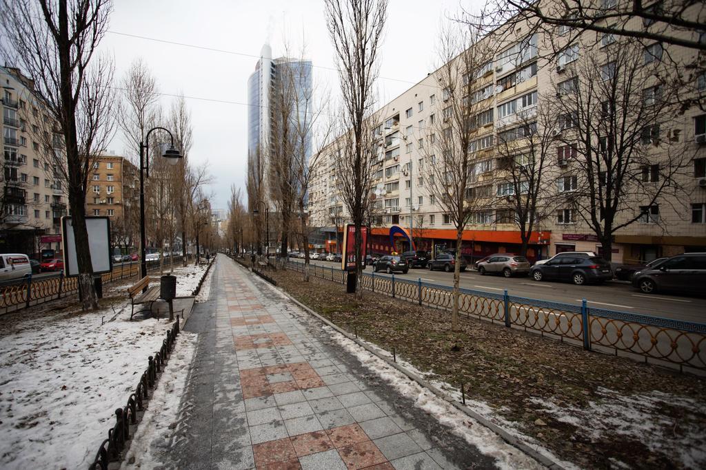 Kyiv Lesi 3 Studio Apartment Luaran gambar